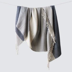 Cascada Alpaca Throw